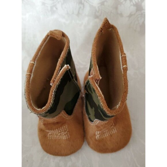 Rising Star Camouflage & suede Baby Size 2 (6-9Mo) Soft Boots - Picture 2 of 6
